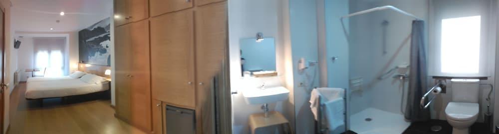 Hotel Dabeleira Luarca Buitenkant foto