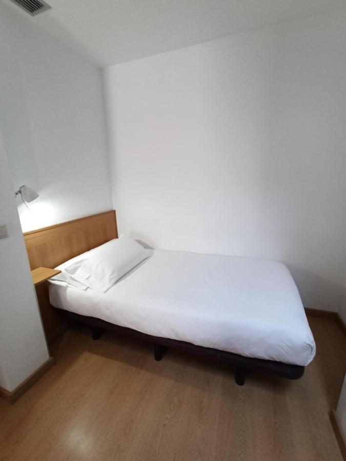 Hotel Dabeleira Luarca Buitenkant foto